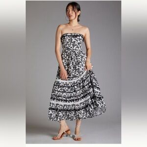 Pommed Strapless Maxi Dress

Anthropologie Black and White Strapless Dress